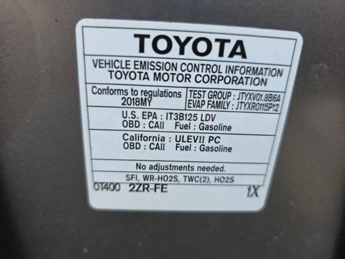 Used 2018 Toyota Corolla LE image 19