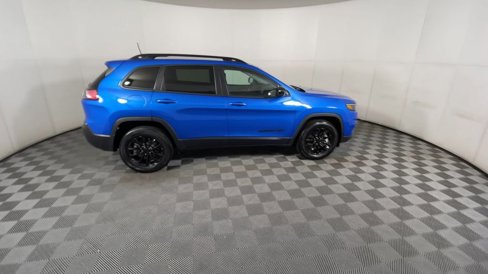 Used 2023 Jeep Cherokee Altitude Lux image 9