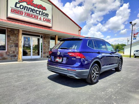 Used 2021 Volkswagen Tiguan SE R-Line image 9