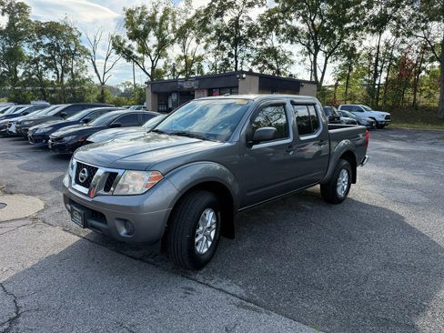 Used 2016 Nissan Frontier SV image 3