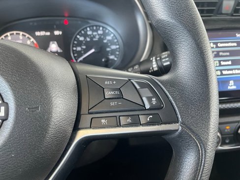 Used 2024 Nissan Kicks SV image 18