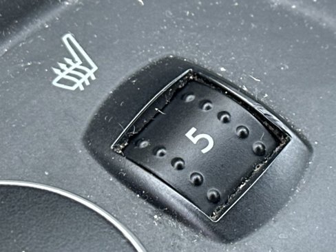 Used 2012 Ford Focus SEL w/ SEL/Titanium Winter Pkg image 4