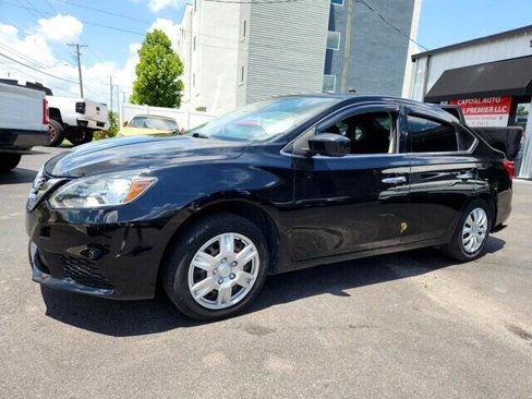 Used 2019 Nissan Sentra SV image 3