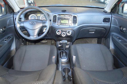 Used 2009 Hyundai Accent SE image 43