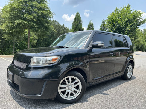 Used 2008 Scion xB image 2