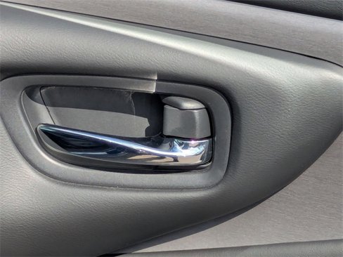 Used 2022 Nissan Murano SV image 30