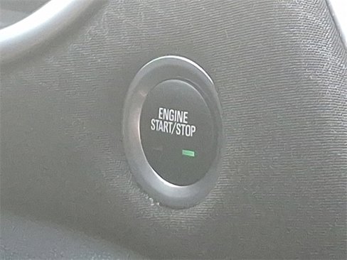 Used 2022 Chevrolet Malibu LT image 22