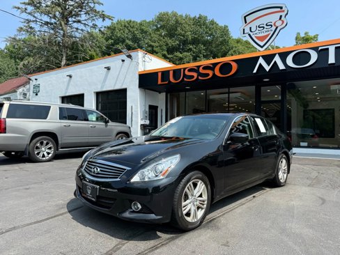Used 2013 INFINITI G37 x Sedan w/ Premium Pkg image 2