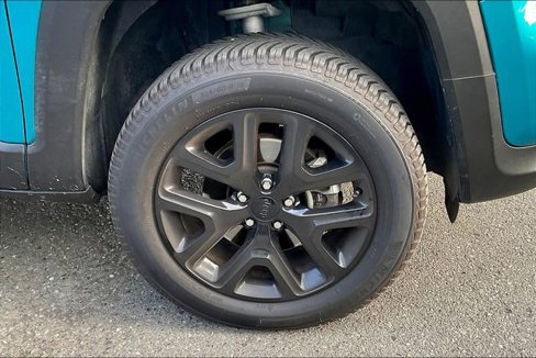 Used 2020 Jeep Renegade Sport w/ Sport Appearance Group image 8