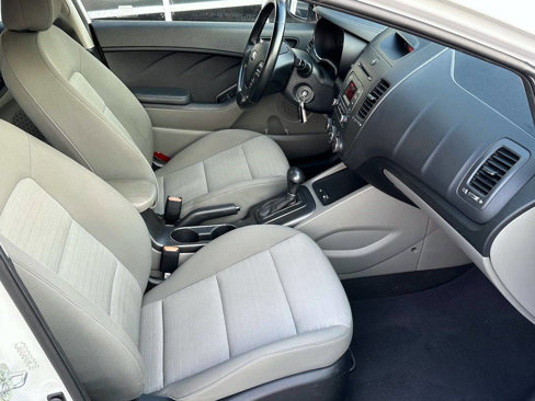 Used 2015 Kia Forte EX image 22