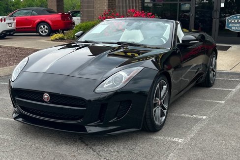 Used 2016 Jaguar F-TYPE Convertible image 7