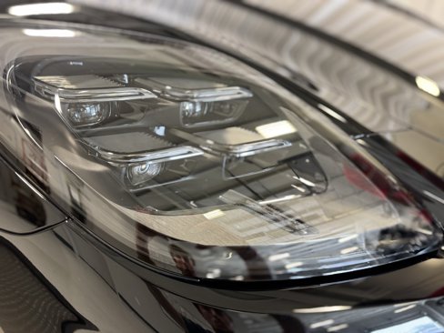 New 2025 Porsche Panamera 4 image 39