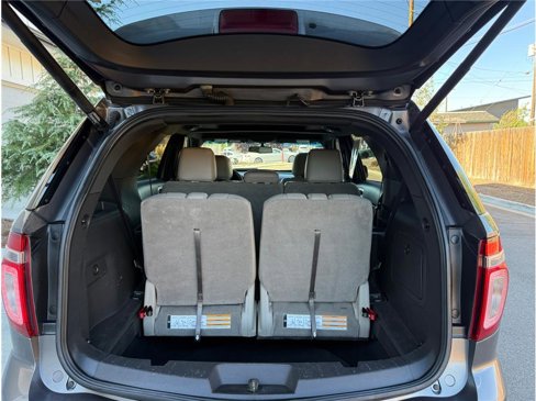 Used 2013 Ford Explorer XLT image 40