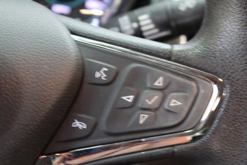 Used 2017 Chevrolet Cruze LT image 16