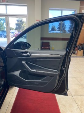 Used 2023 Volkswagen Jetta Sport image 11