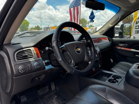 Used 2011 Chevrolet Silverado 3500 LTZ image 15