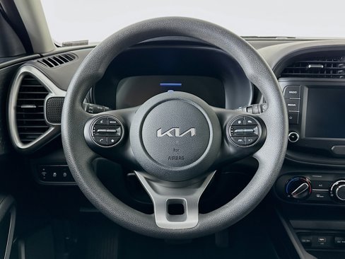 Used 2024 Kia Soul LX w/ Option Group 015 image 18