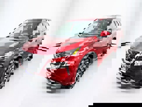 Certified 2021 Nissan Rogue SV image 3