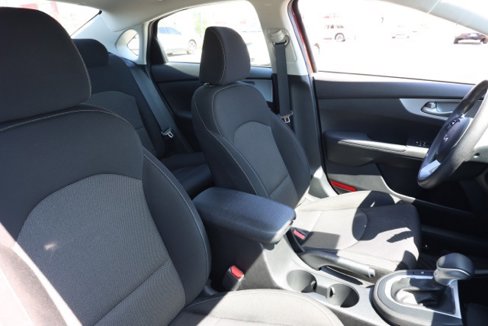 Used 2022 Kia Forte LXS w/ LXS Technology Package image 20