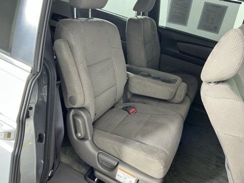 Used 2015 Honda Odyssey EX image 12