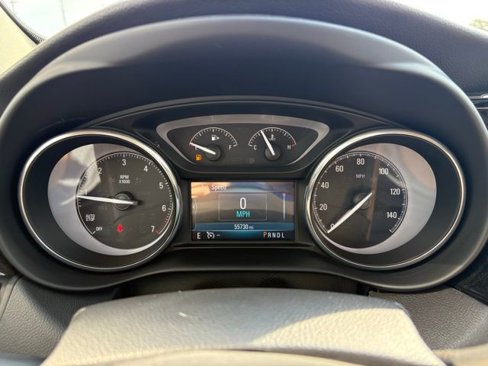 Used 2020 Buick Envision Essence image 16