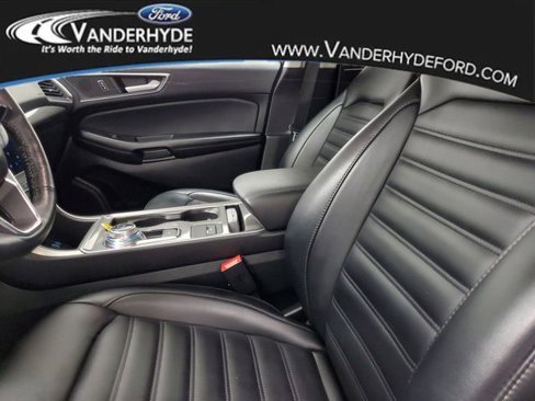 Used 2023 Ford Edge SEL image 18