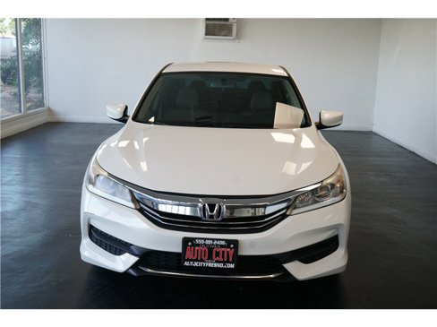 Used 2017 Honda Accord LX image 2