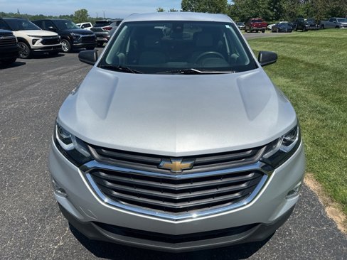 Used 2020 Chevrolet Equinox LS w/ LS Convenience Package image 8