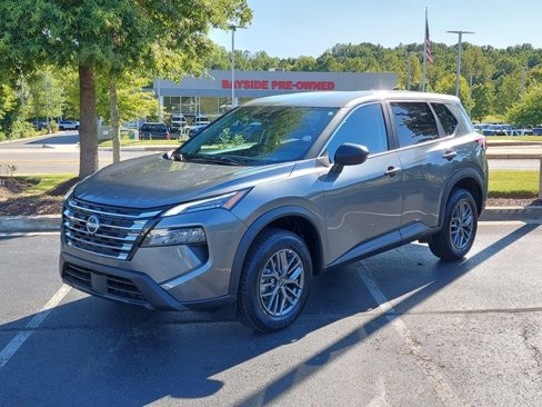 Used 2024 Nissan Rogue S image 7