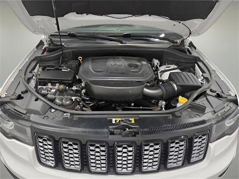 Used 2022 Jeep Grand Cherokee Laredo X image 21