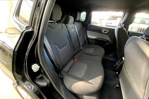 Certified 2023 Jeep Compass Sport image 19