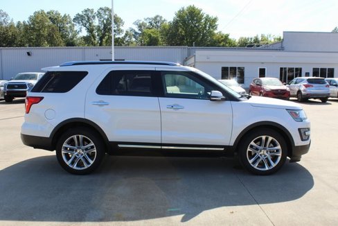 Used 2016 Ford Explorer Limited w/ Equipment Group 301A image 5