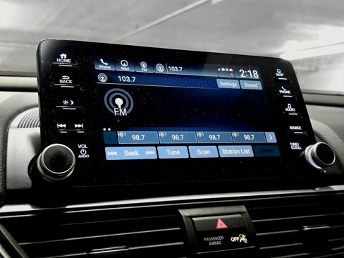 Certified 2018 Honda Accord Touring image 29