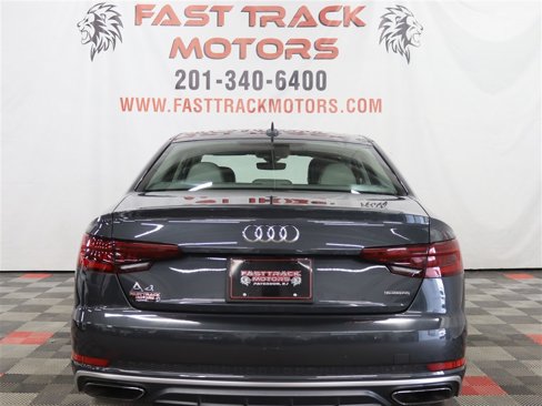 Used 2019 Audi A4 2.0T Premium w/ Convenience Package image 4