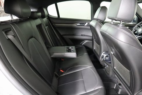 Used 2022 Alfa Romeo Stelvio Ti image 15