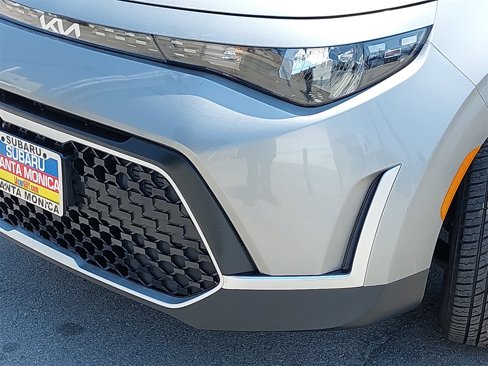 Used 2023 Kia Soul S image 32