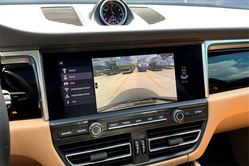 Certified 2021 Porsche Macan S image 35