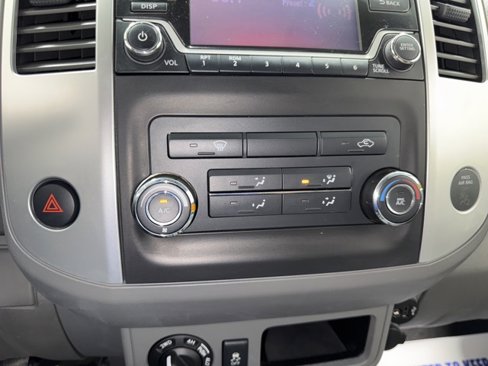 Used 2018 Nissan Frontier SV image 23