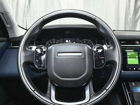 Used 2020 Land Rover Range Rover Velar R-Dynamic S image 36