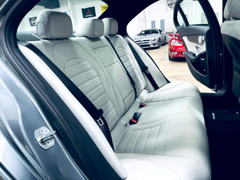 Used 2018 Mercedes-Benz C 300 Sedan image 39