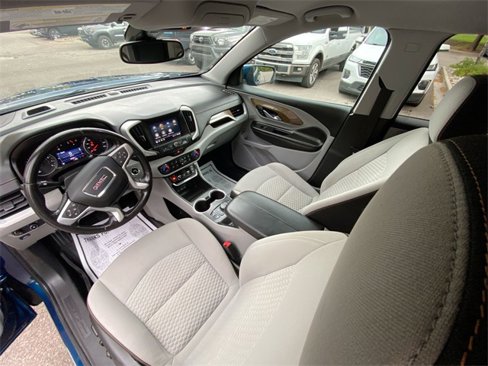 Used 2021 GMC Terrain SLE w/ Driver Convenience Package image 20