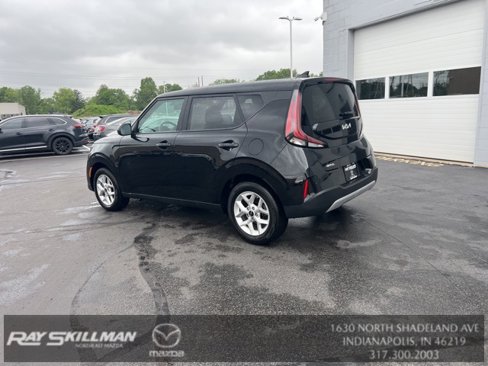 Used 2025 Kia Soul LX w/ LX Technology Package image 14