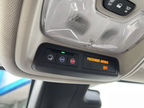 Used 2021 Buick Encore GX Select image 24