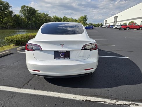 Used 2021 Tesla Model 3 Long Range image 9
