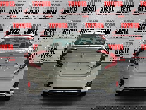 Used 2019 Honda Civic EX image 3