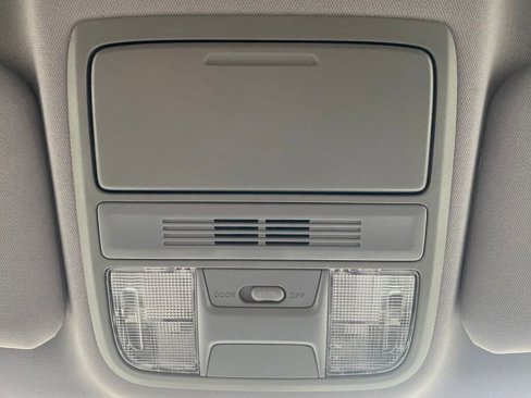 Used 2019 Honda CR-V LX image 31