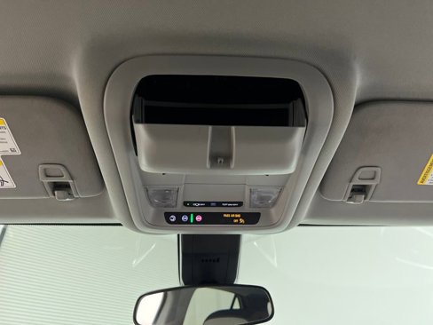 Used 2024 Chevrolet Equinox LT image 58
