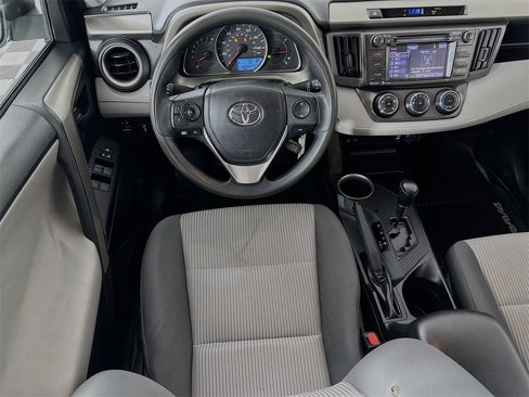 Used 2015 Toyota RAV4 LE image 24