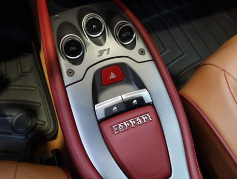 Used 2011 Ferrari 458 Italia Coupe image 33