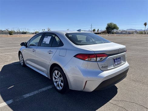 Used 2023 Toyota Corolla LE image 7